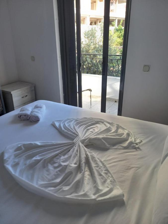 Sunset Aparthotel Sarandë 外观 照片